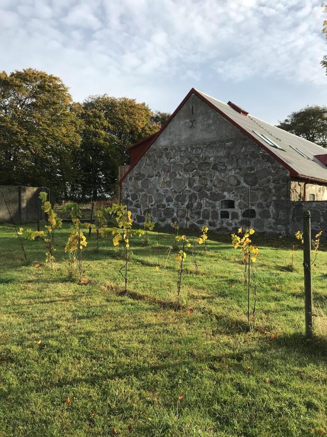 Rosloevs Gard Vackert Boende I En Naturskoen Miljoe. Flyinge Exterior foto